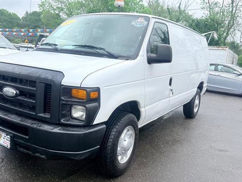 Used 2014 Ford E-350 and Econoline 350 Super Duty RWD image 5