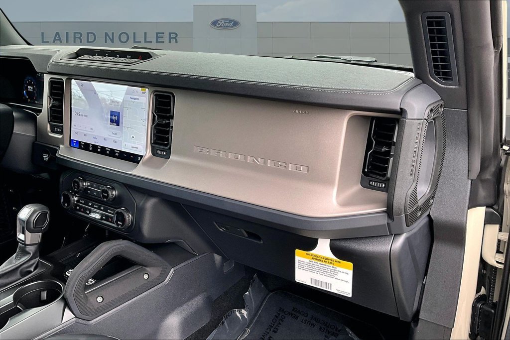 New 2026 Ford Bronco Outer Banks w/ Sasquatch Package AWD/4WD image 29