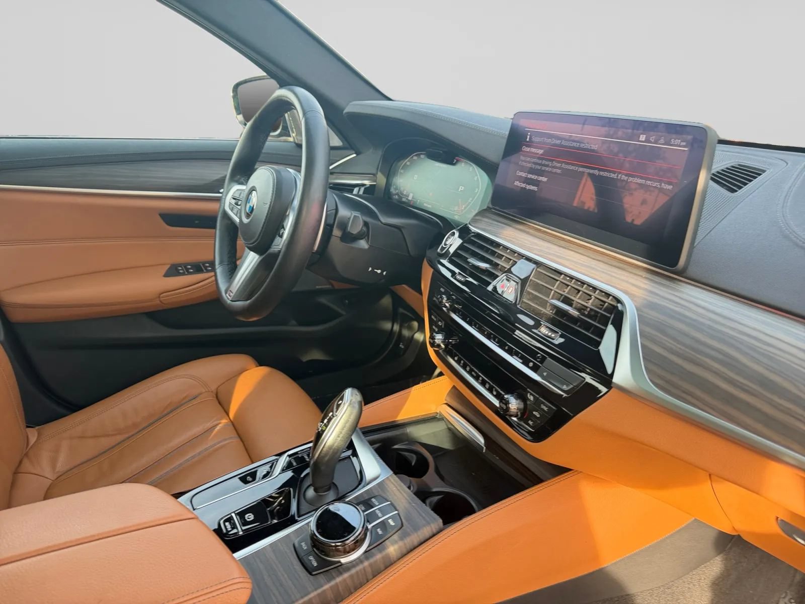 Used 2021 BMW M550i xDrive w/ Executive Package AWD/4WD image 35