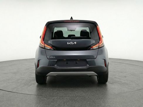Used 2025 Kia Soul LX w/ LX Technology Package image 7