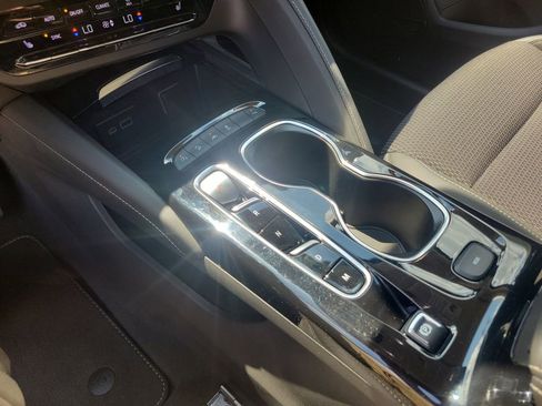 Used 2023 Buick Envision Preferred AWD/4WD image 30