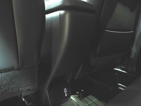 Used 2023 Buick Encore GX Select w/ Safety Package II AWD/4WD image 14