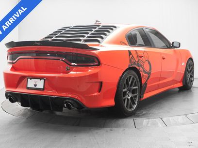 Used 2017 Dodge Charger R/T Scat Pack w/ Beats Audio Group