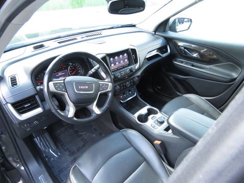 Used 2019 GMC Terrain Denali w/ Advanced Safety Package FWD image 11