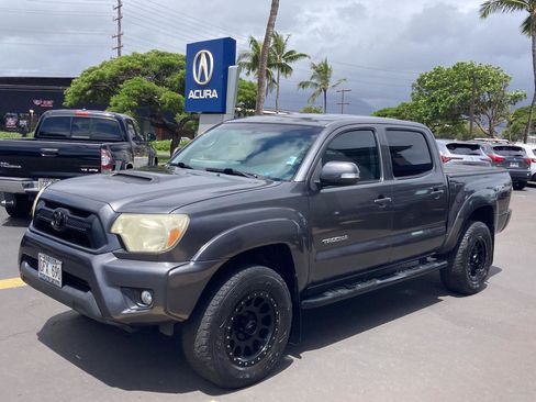 Used 2014 Toyota Tacoma PreRunner RWD image 1