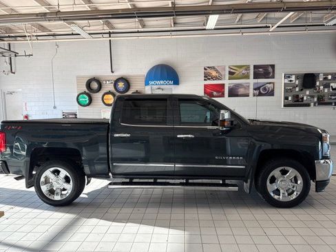 Used 2018 Chevrolet Silverado 1500 LTZ w/ LTZ Plus Package AWD/4WD image 2