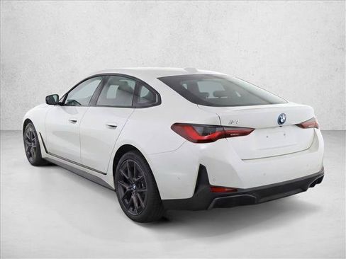Used 2023 BMW i4 eDrive35 w/ Premium Package RWD image 5