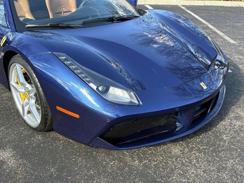 Used 2017 Ferrari 488 Spider image 11