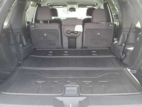 New 2026 Honda Pilot Sport image 9