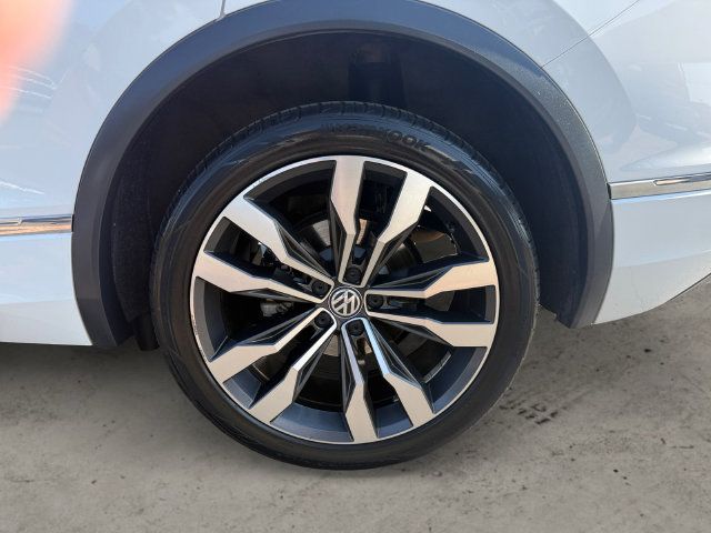 Used 2021 Volkswagen Tiguan SEL Premium R-Line AWD/4WD image 6
