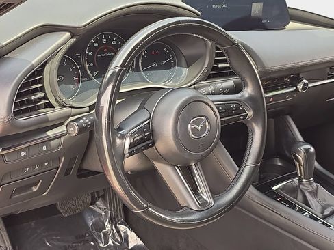 Used 2024 MAZDA MAZDA3 s FWD image 19