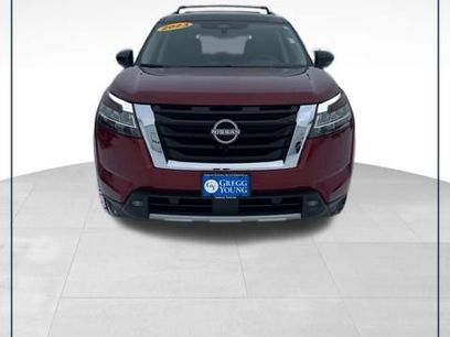 Used 2023 Nissan Pathfinder Platinum