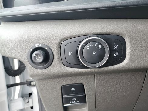 Used 2023 Ford Transit 350 XLT image 19