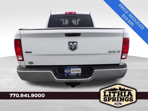 Used 2019 RAM 1500 Classic SLT AWD/4WD image 9