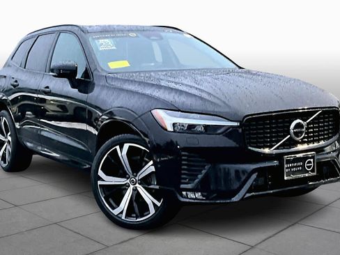 Used 2023 Volvo XC60 B5 Ultimate w/ Climate Package image 2