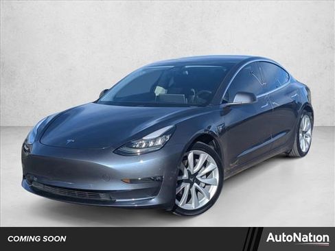 Used 2020 Tesla Model 3 Long Range image 1