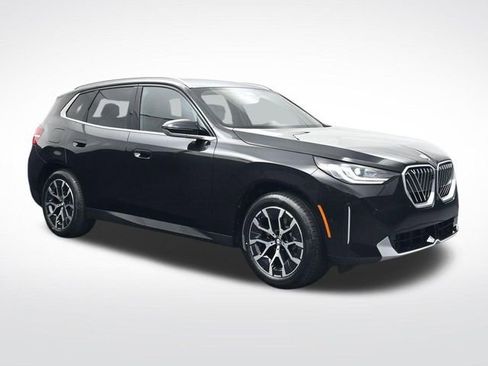 New 2026 BMW X3 xDrive30 w/ Premium Package AWD/4WD image 2