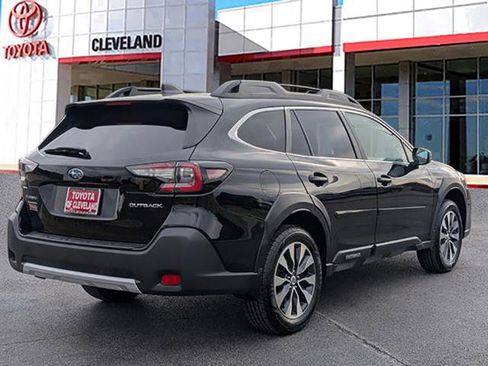 Used 2023 Subaru Outback Limited image 7