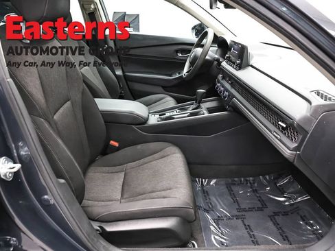 Used 2024 Honda Accord EX image 23