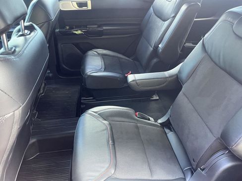 Used 2023 Ford Explorer ST w/ Equipment Group 401A AWD/4WD image 13
