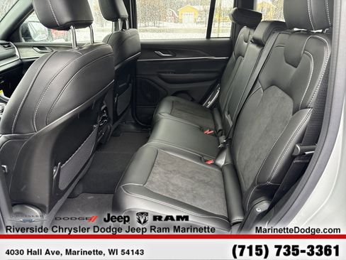 New 2026 Jeep Grand Cherokee Altitude AWD/4WD image 26