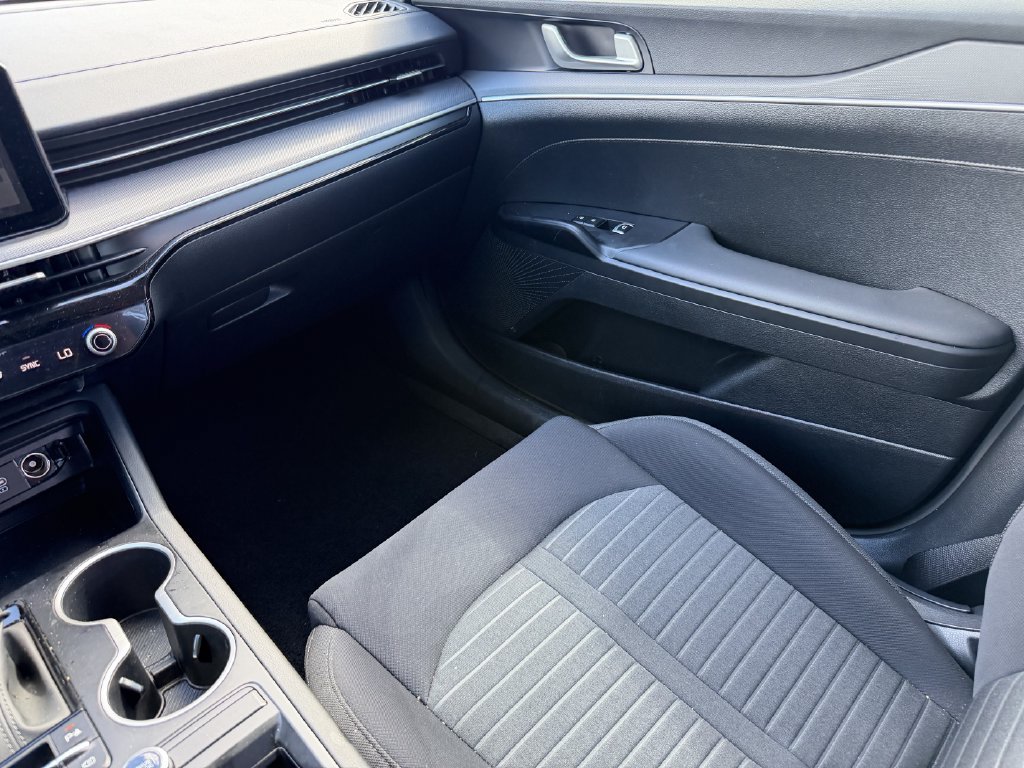 New 2026 Kia K5 LXS FWD image 14