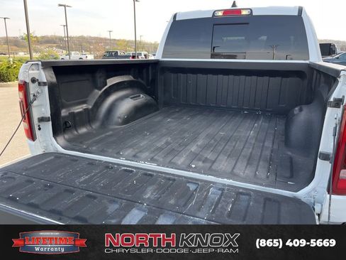Used 2024 RAM 1500 Laramie AWD/4WD image 18