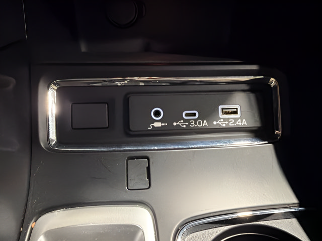Certified 2025 Subaru Ascent Premium AWD/4WD image 22