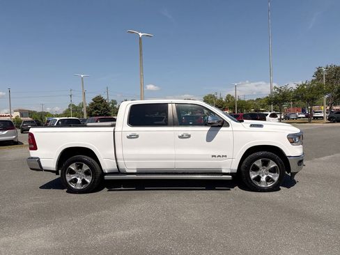 Used 2020 RAM 1500 Laramie AWD/4WD image 2