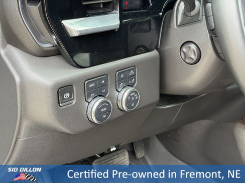 Certified 2025 GMC Sierra 1500 SLT w/ SLT Premium Plus Package AWD/4WD image 12
