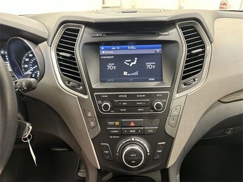 Used 2017 Hyundai Santa Fe Sport image 34