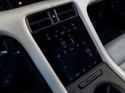 Certified 2022 Porsche Taycan 4 Cross Turismo image 76