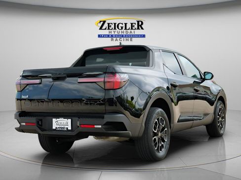 Certified 2024 Hyundai Santa Cruz SEL FWD image 7