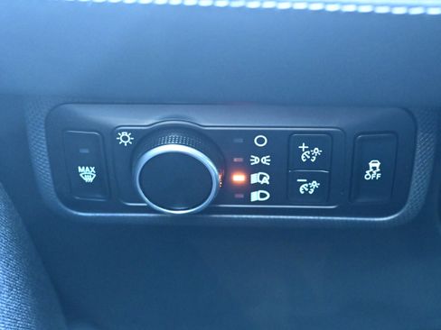 Used 2023 Ford Mustang Mach-E Premium image 28