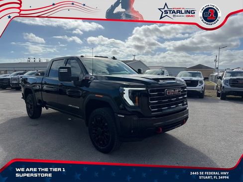 New 2026 GMC Sierra 2500 AT4 w/ AT4 Preferred Package AWD/4WD image 2