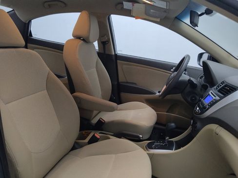 Used 2014 Hyundai Accent GLS image 21