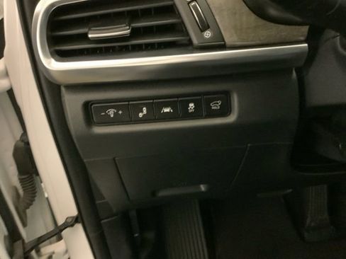 Used 2020 Kia Telluride EX w/ EX Premium Package AWD/4WD image 15