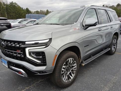 Used 2025 Chevrolet Tahoe Z71 image 1