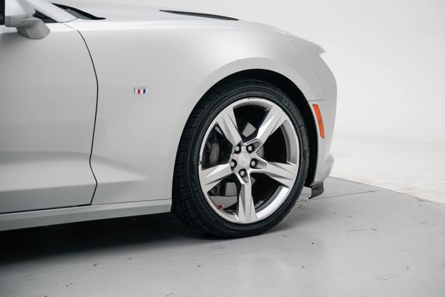 Used 2017 Chevrolet Camaro SS RWD image 7