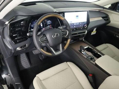 New 2026 Lexus RX 450h AWD image 10