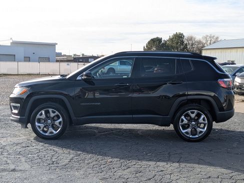 Used 2019 Jeep Compass Limited image 9