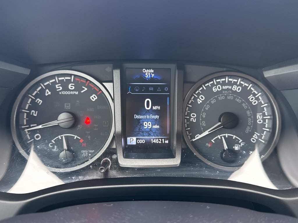 Used 2023 Toyota Tacoma TRD Off-Road w/ TRD Premium Off Road Package AWD/4WD image 15