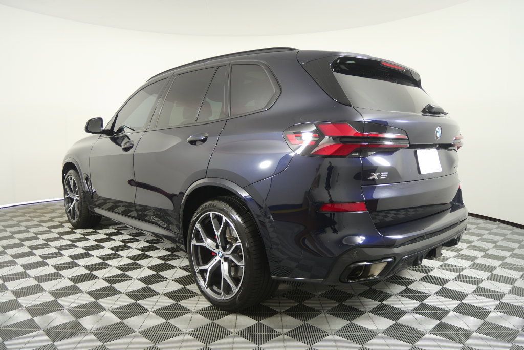 Used 2025 BMW X5 xDrive40i w/ M Sport Package AWD/4WD image 6