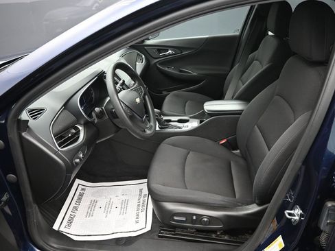 Used 2022 Chevrolet Malibu LT image 11