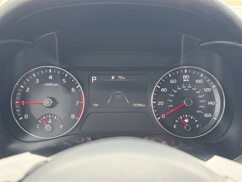 Used 2024 Kia Forte LXS FWD image 17