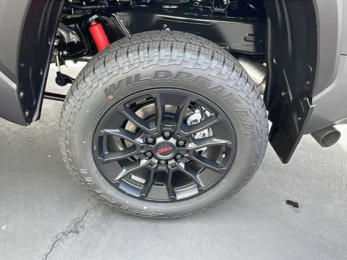 New 2026 Toyota Tundra Limited AWD/4WD image 29