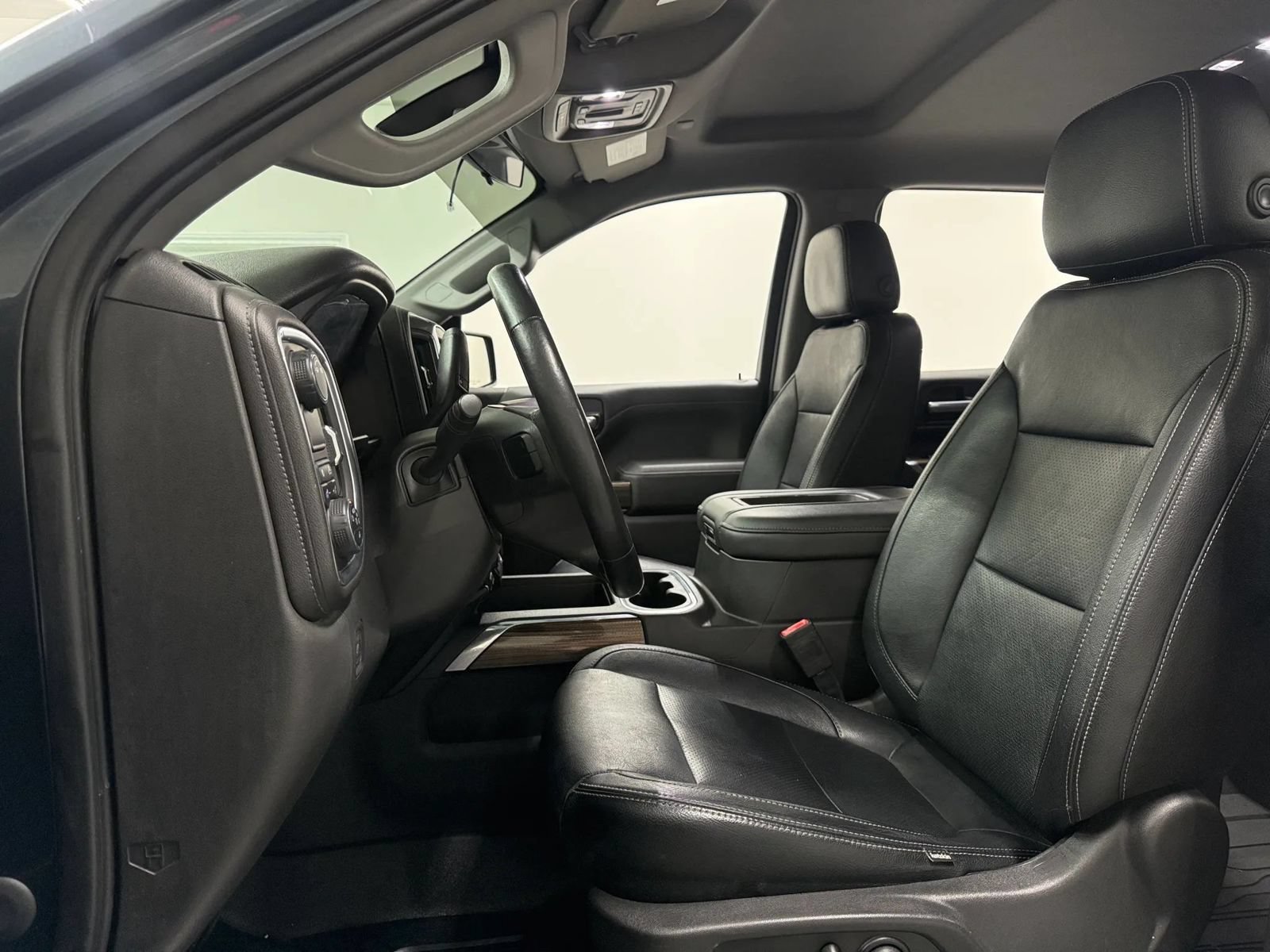 Used 2020 Chevrolet Silverado 1500 RST w/ Texas Edition RWD image 14