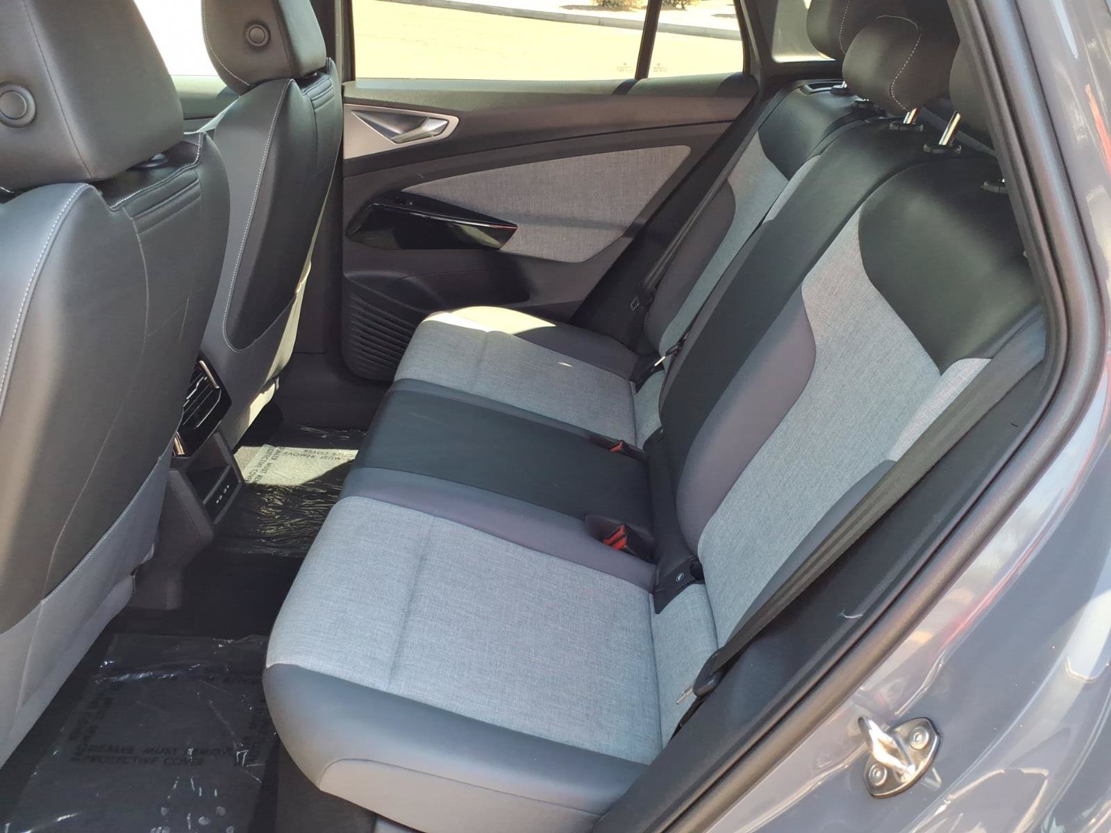 Certified 2023 Volkswagen ID.4 Pro RWD image 21