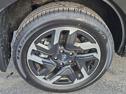Certified 2025 Subaru Forester Premium image 29