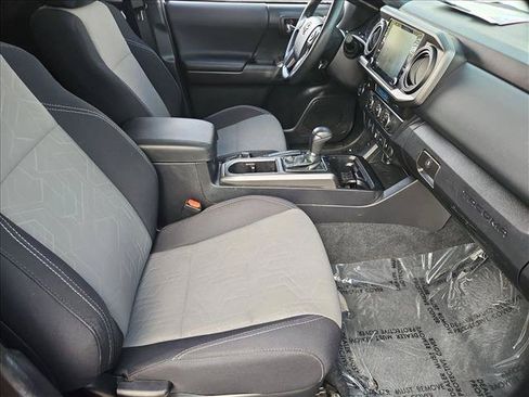 Certified 2022 Toyota Tacoma TRD Sport RWD image 26